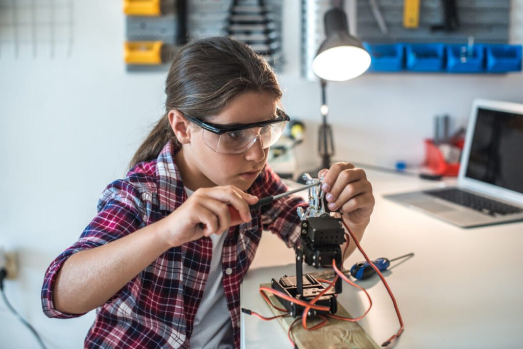 Genius Builders: Robotics for Preschoolers